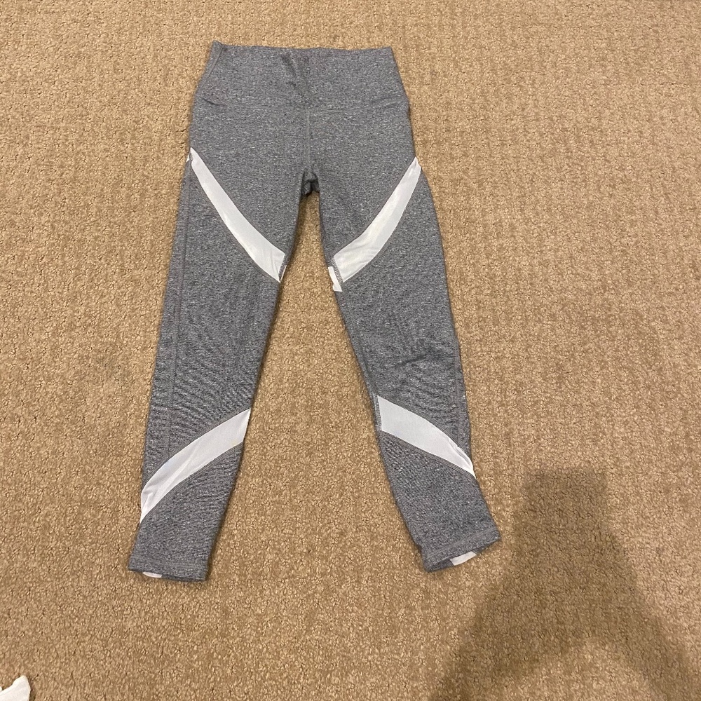 Grey Capri Leggings